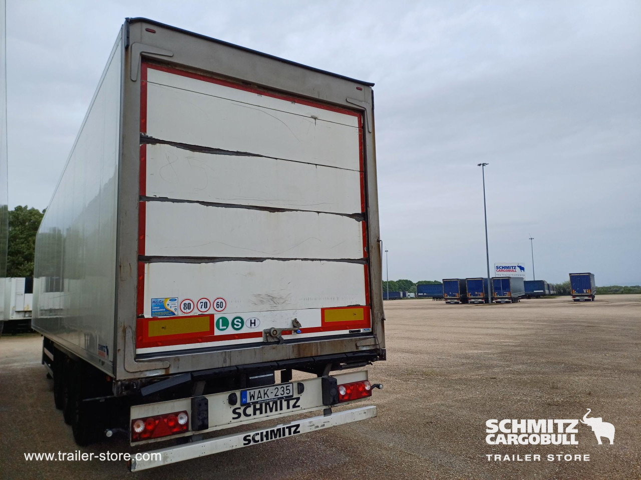 Isothermal semi-trailer SCHMITZ Reefer Standard: picture 7