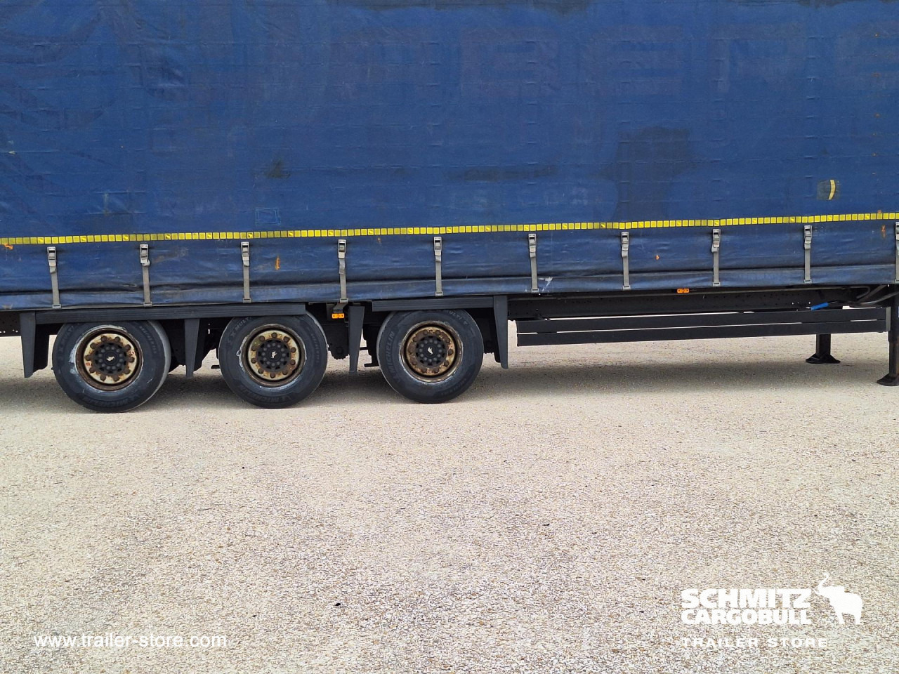 SCHMITZ Tolóponyva Mega - Curtainsider semi-trailer: picture 2 SCHMITZ Tolóponyva Mega - Curtainsider semi-trailer: picture 2