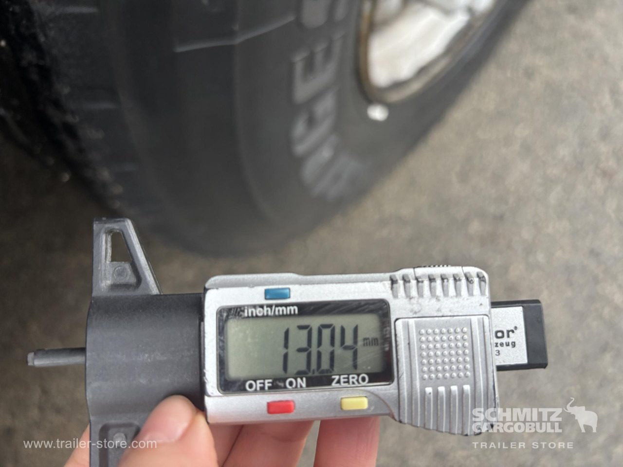 KRONE Curtainsider Standard - Curtainsider semi-trailer: picture 2 KRONE Curtainsider Standard - Curtainsider semi-trailer: picture 2