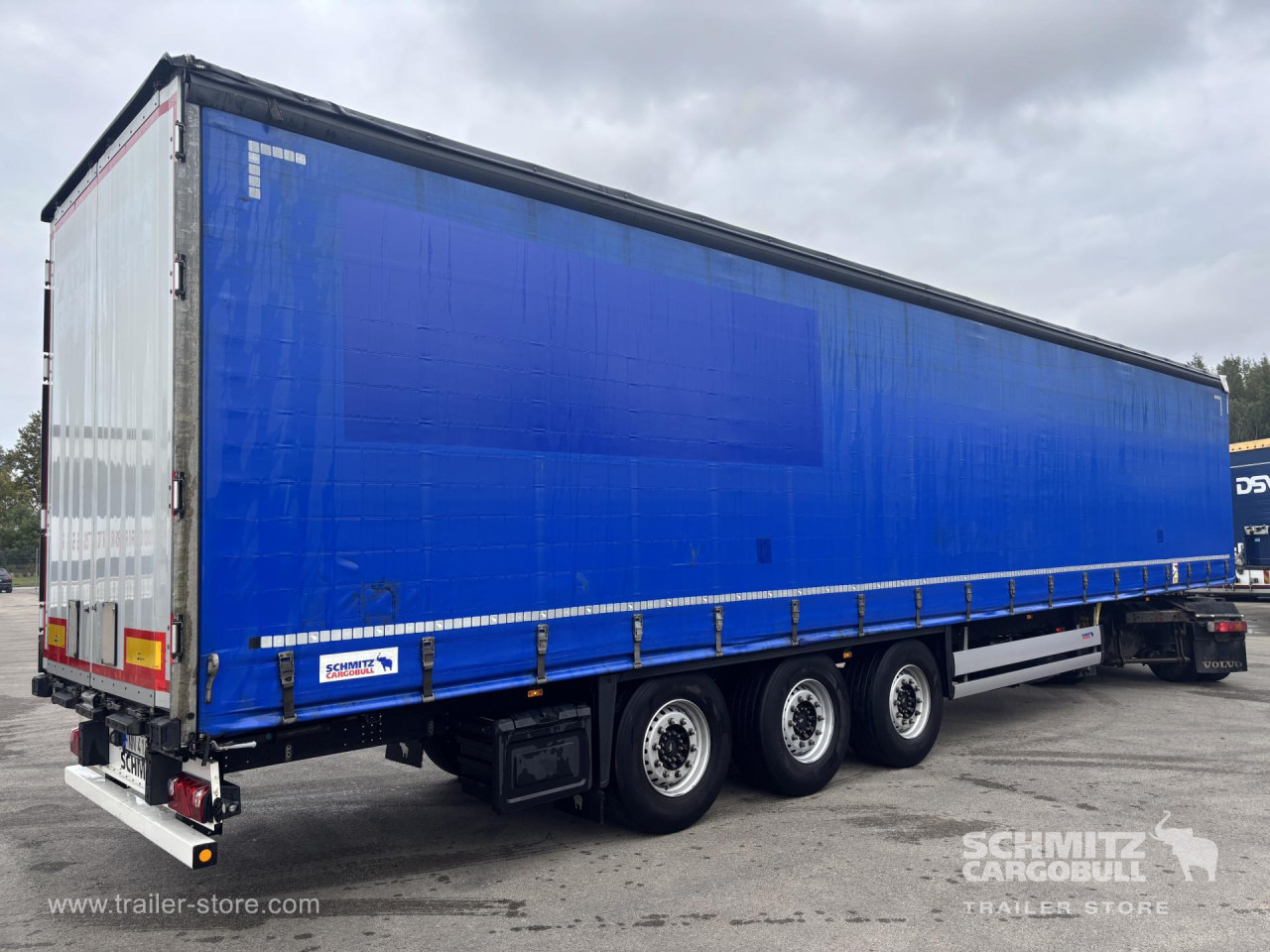 SCHMITZ Curtainsider Standard - Curtainsider semi-trailer: picture 1 SCHMITZ Curtainsider Standard - Curtainsider semi-trailer: picture 1