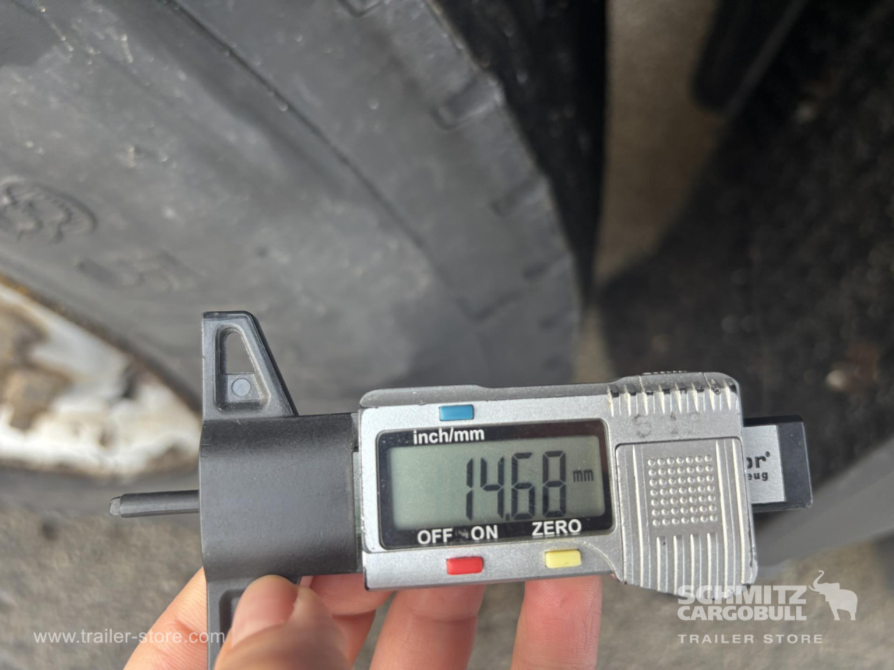 SCHMITZ Curtainsider Standard - Curtainsider semi-trailer: picture 2 SCHMITZ Curtainsider Standard - Curtainsider semi-trailer: picture 2