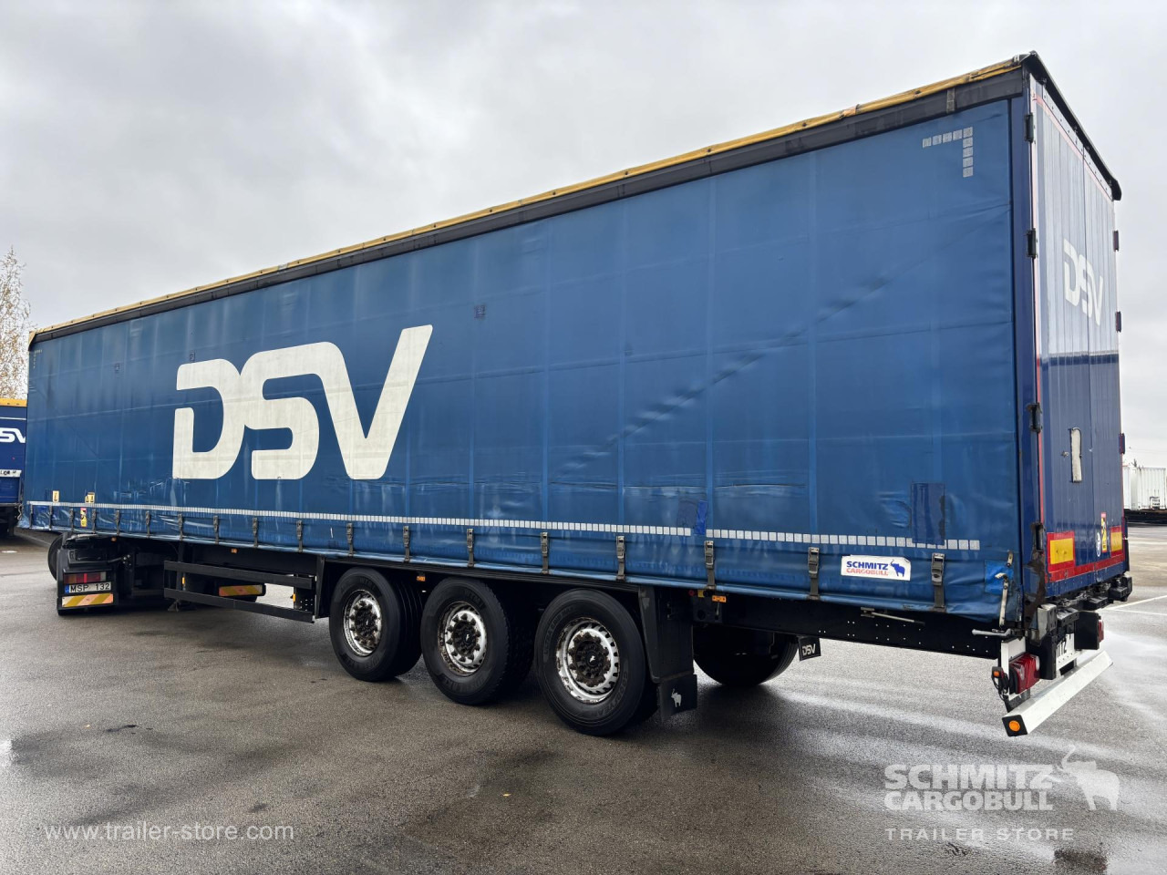 SCHMITZ Curtainsider Standard - Curtainsider semi-trailer: picture 4 SCHMITZ Curtainsider Standard - Curtainsider semi-trailer: picture 4