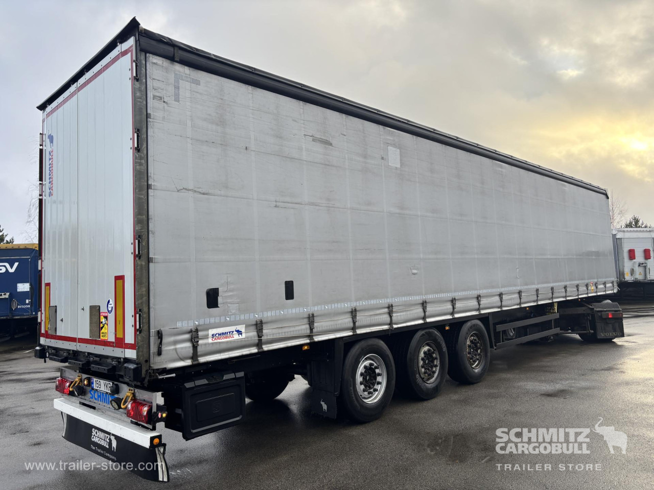 SCHMITZ Curtainsider Standard - Curtainsider semi-trailer: picture 1 SCHMITZ Curtainsider Standard - Curtainsider semi-trailer: picture 1
