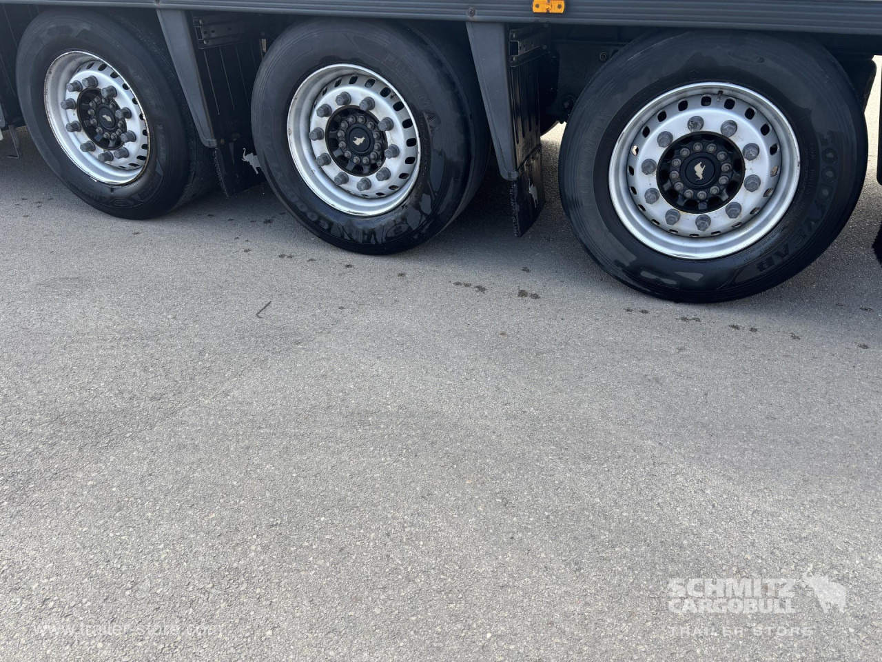 Isothermal semi-trailer SCHMITZ Reefer Standard Double deck: picture 9