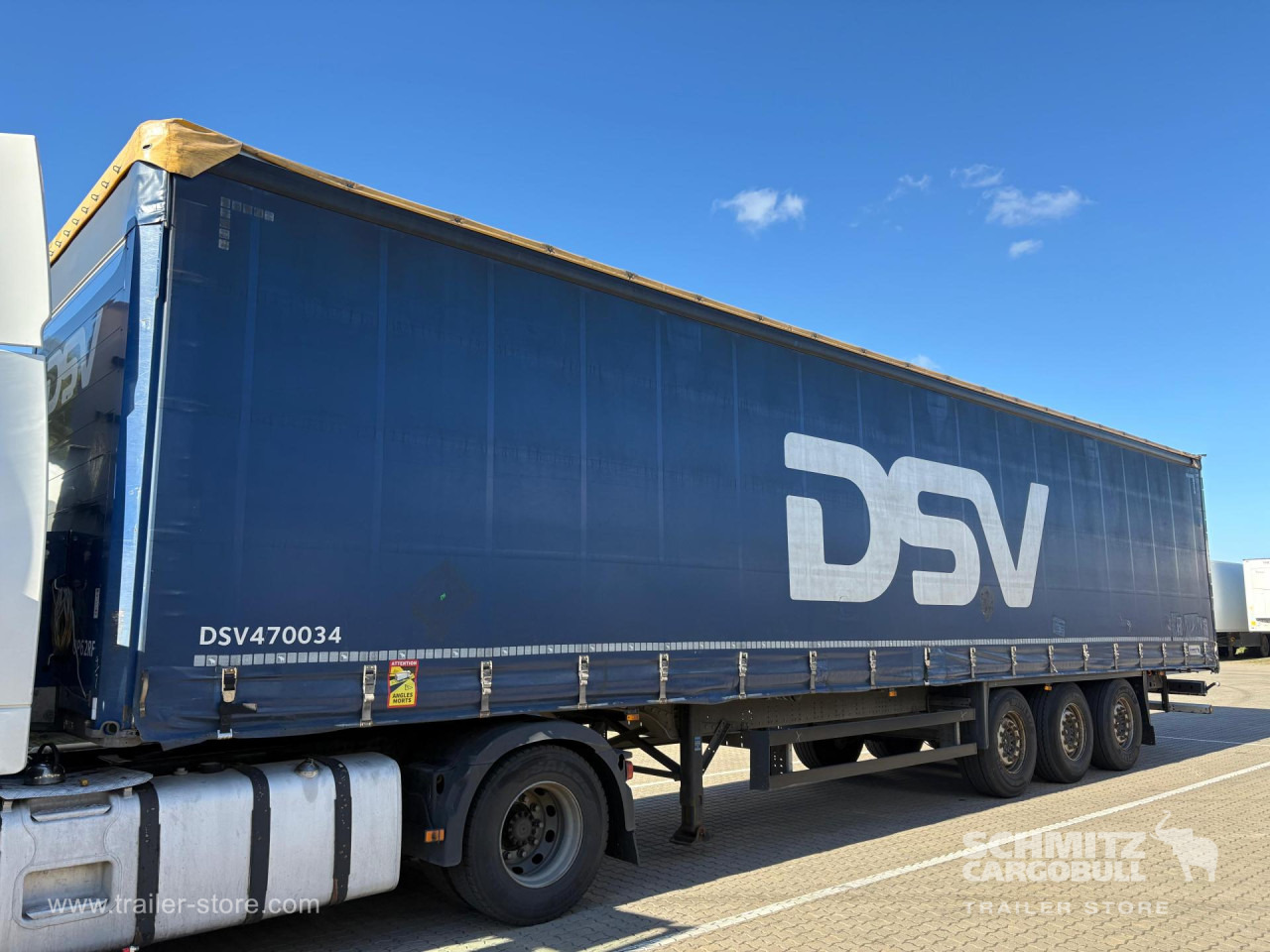 SCHMITZ Curtainsider Standard - Curtainsider semi-trailer: picture 3 SCHMITZ Curtainsider Standard - Curtainsider semi-trailer: picture 3