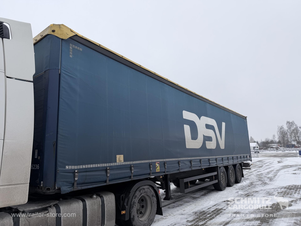 SCHMITZ Curtainsider Standard - Curtainsider semi-trailer: picture 3 SCHMITZ Curtainsider Standard - Curtainsider semi-trailer: picture 3