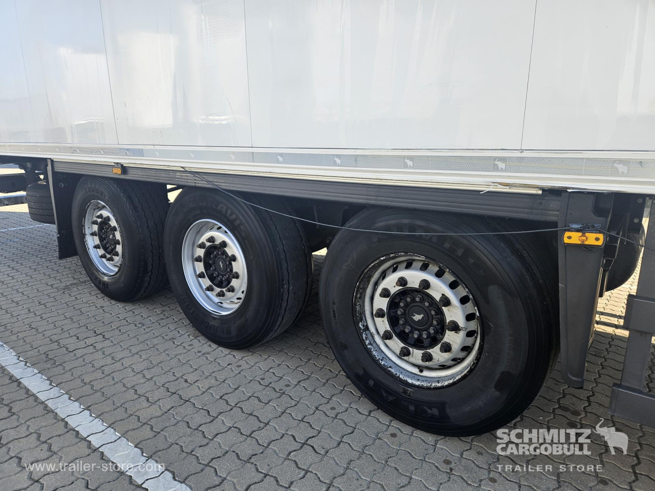 SCHMITZ Reefer Standard Double deck - Isothermal semi-trailer: picture 5 SCHMITZ Reefer Standard Double deck - Isothermal semi-trailer: picture 5