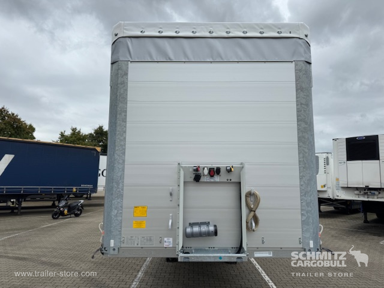 SCHMITZ Oplegger Schuifzeil Standard - Curtainsider semi-trailer: picture 5 SCHMITZ Oplegger Schuifzeil Standard - Curtainsider semi-trailer: picture 5