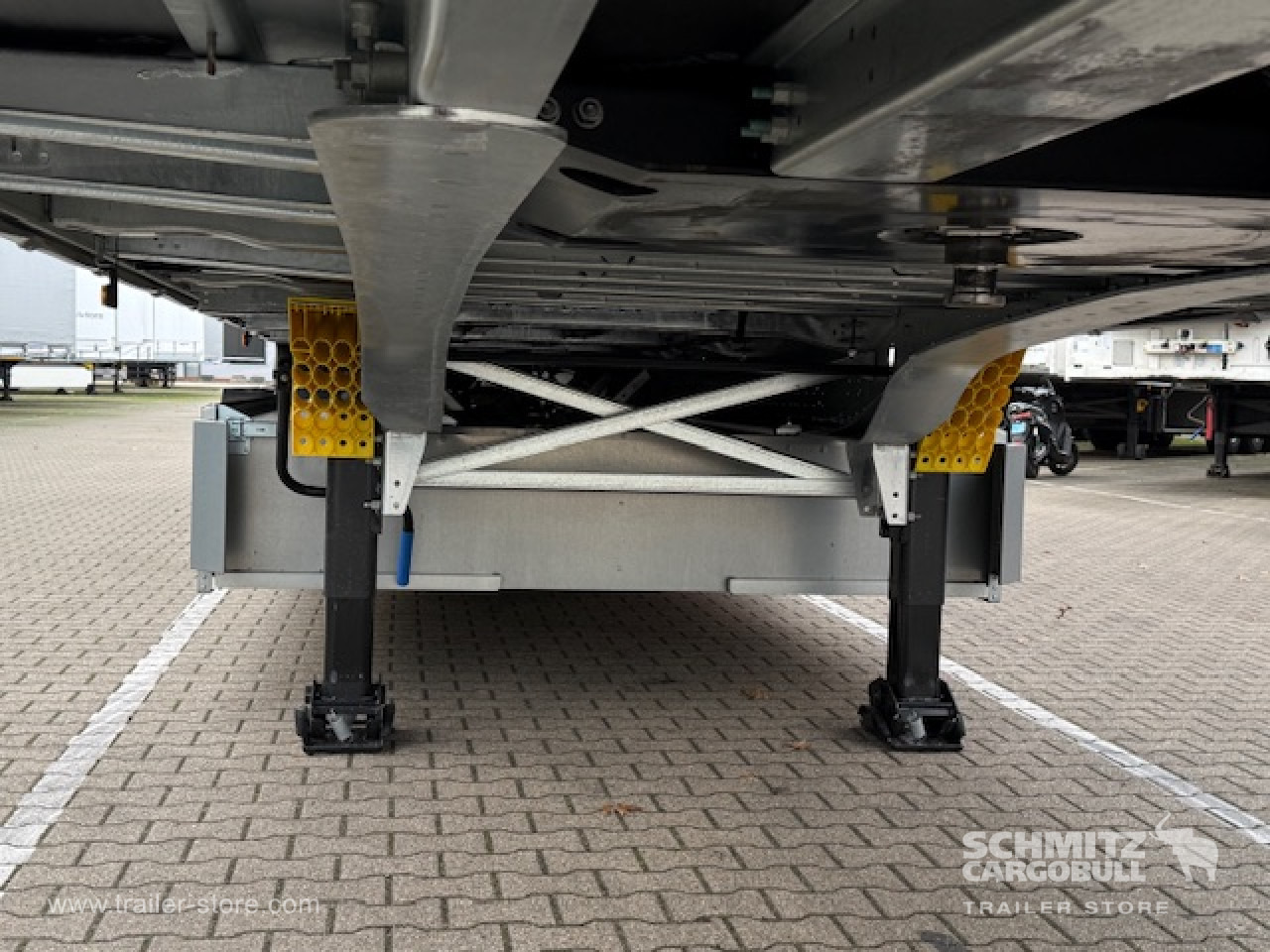 SCHMITZ Oplegger Schuifzeil Standard - Curtainsider semi-trailer: picture 3 SCHMITZ Oplegger Schuifzeil Standard - Curtainsider semi-trailer: picture 3