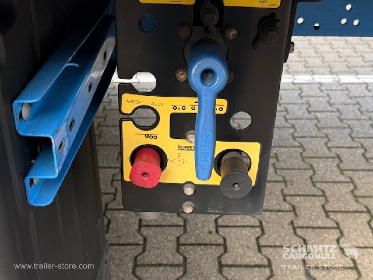 Isothermal semi-trailer SCHMITZ Oplegger Vries Multitemp Double deck: picture 7 Isothermal semi-trailer SCHMITZ Oplegger Vries Multitemp Double deck: picture 7