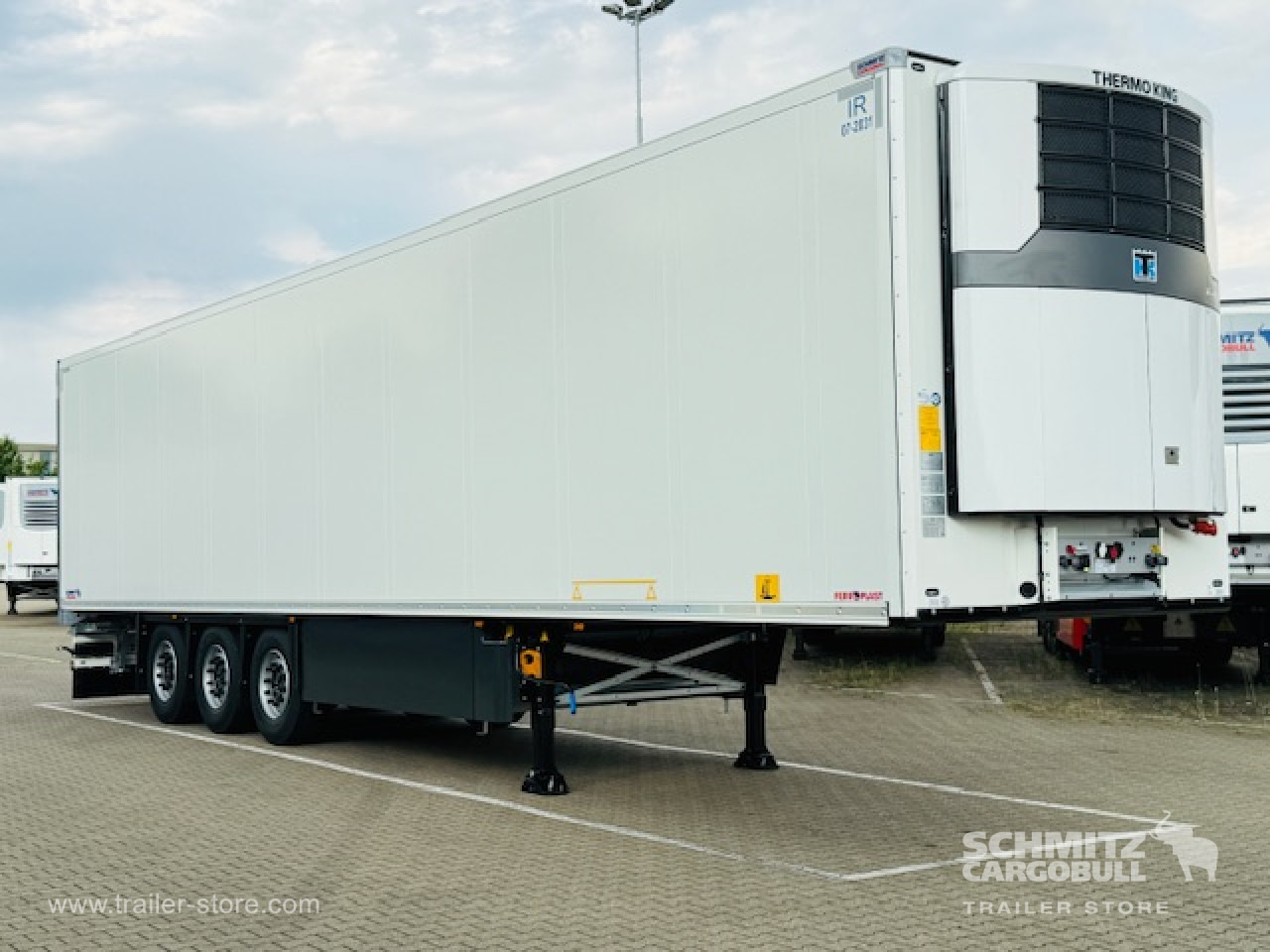 SCHMITZ Oplegger Vries Standard - Isothermal semi-trailer: picture 5 SCHMITZ Oplegger Vries Standard - Isothermal semi-trailer: picture 5