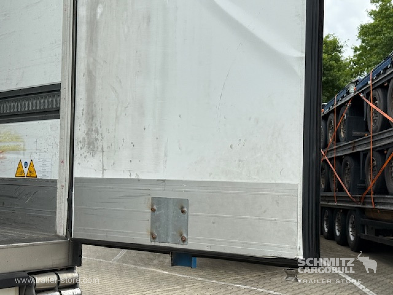 SCHMITZ Oplegger Vries Standard - Isothermal semi-trailer: picture 2 SCHMITZ Oplegger Vries Standard - Isothermal semi-trailer: picture 2