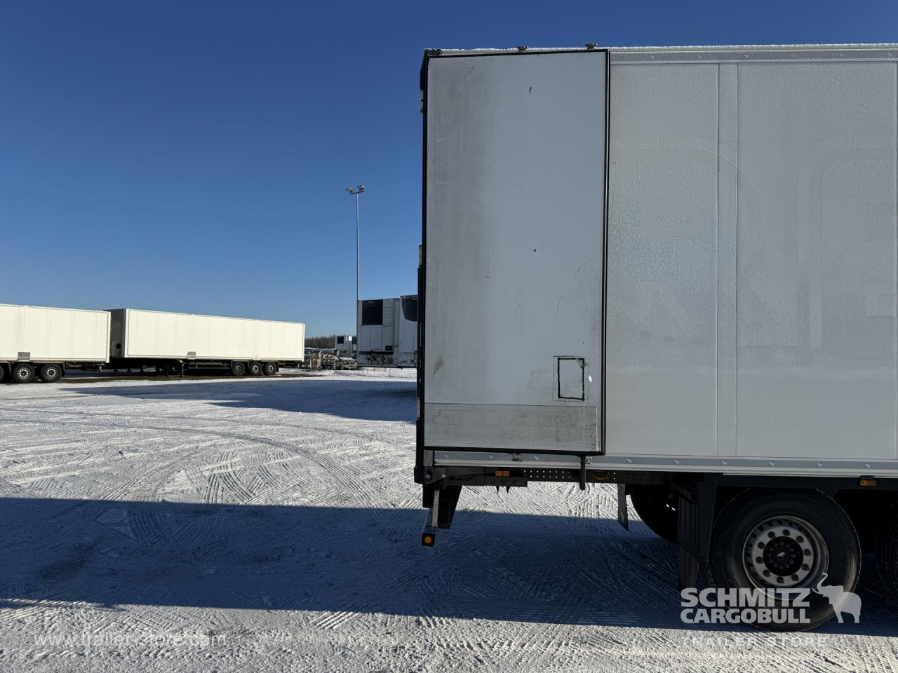 SCHMITZ Reefer Multitemp Double deck - Isothermal semi-trailer: picture 2 SCHMITZ Reefer Multitemp Double deck - Isothermal semi-trailer: picture 2