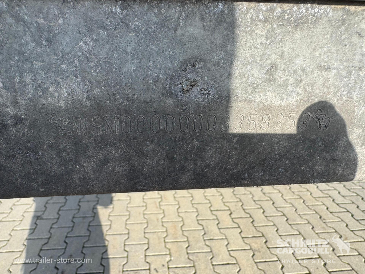 SCHMITZ Curtainsider Standard - Curtainsider semi-trailer: picture 3 SCHMITZ Curtainsider Standard - Curtainsider semi-trailer: picture 3