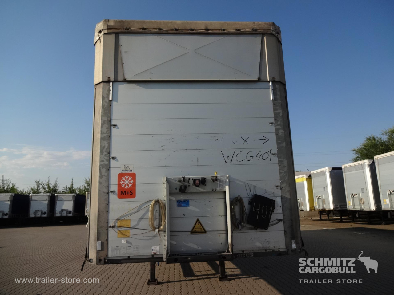 Curtainsider semi-trailer SCHMITZ Curtainsider Varios: picture 9