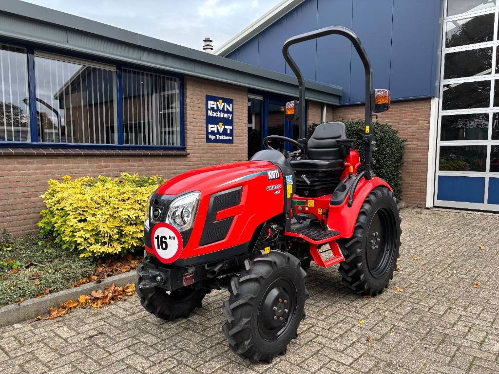 Kioti CK 3310 HST - Compact tractor: picture 2 Kioti CK 3310 HST - Compact tractor: picture 2