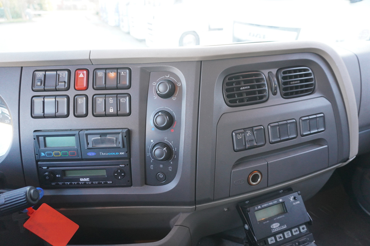 Refrigerator truck DAF LF 290 E6 4×2 / Lamberet refrigerated box 22 pallets / Multitemperature / Carrier Supra 1150 MT: picture 18 Refrigerator truck DAF LF 290 E6 4×2 / Lamberet refrigerated box 22 pallets / Multitemperature / Carrier Supra 1150 MT: picture 18