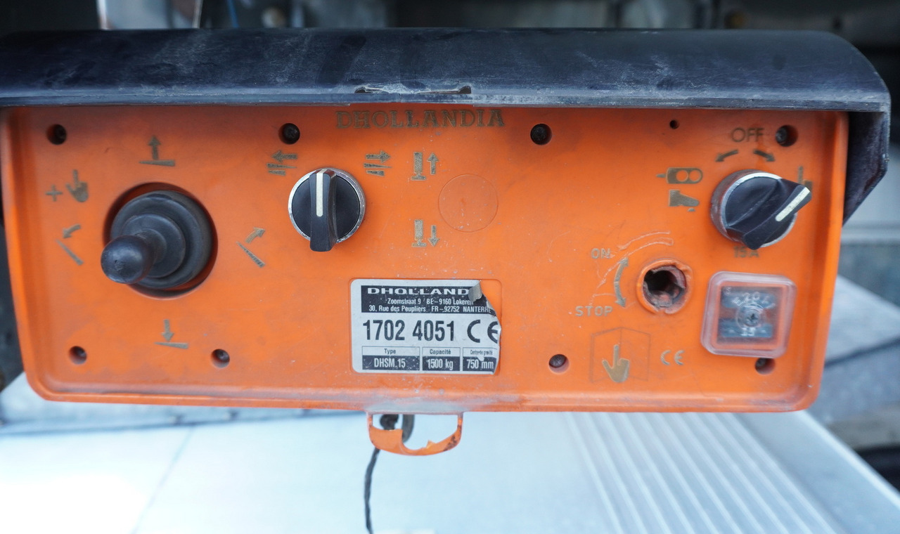 Refrigerator truck DAF LF 290 E6 4×2 / Lamberet refrigerated box 22 pallets / Multitemperature / Carrier Supra 1150 MT: picture 10 Refrigerator truck DAF LF 290 E6 4×2 / Lamberet refrigerated box 22 pallets / Multitemperature / Carrier Supra 1150 MT: picture 10