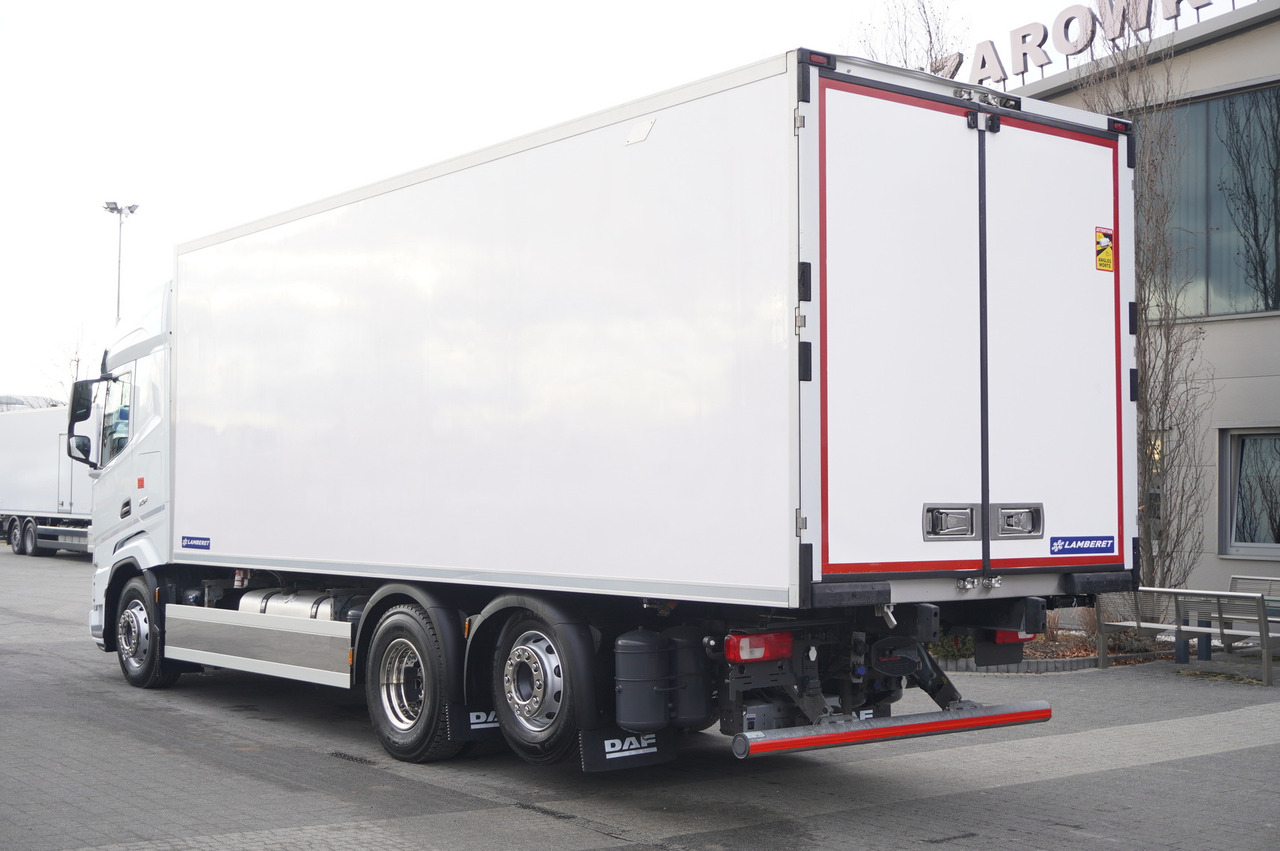 DAF XF 450 E6 / 2022 / Refrigerated Lamberet Carrier Supra 1150 / 450 HP - Refrigerator truck: picture 4 DAF XF 450 E6 / 2022 / Refrigerated Lamberet Carrier Supra 1150 / 450 HP - Refrigerator truck: picture 4