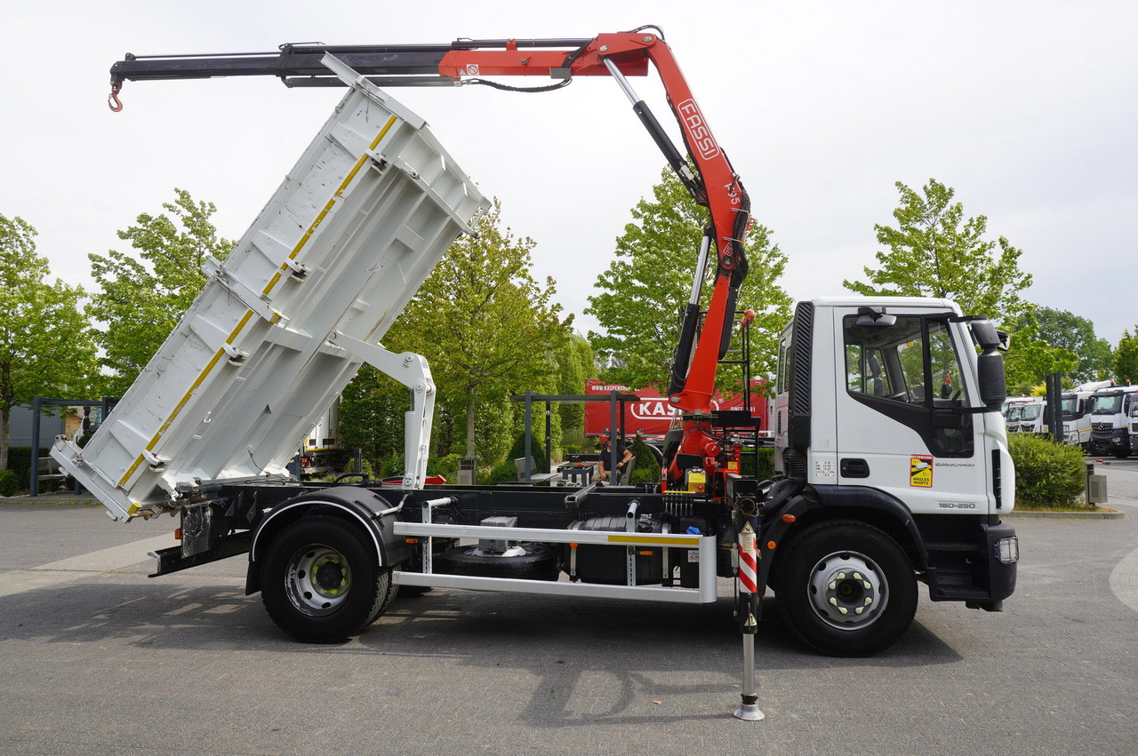 Crane truck IVECO Eurocargo 160-250 / Fassi F95 crane / 120 tho. km / 3-sided tipper: picture 11 Crane truck IVECO Eurocargo 160-250 / Fassi F95 crane / 120 tho. km / 3-sided tipper: picture 11