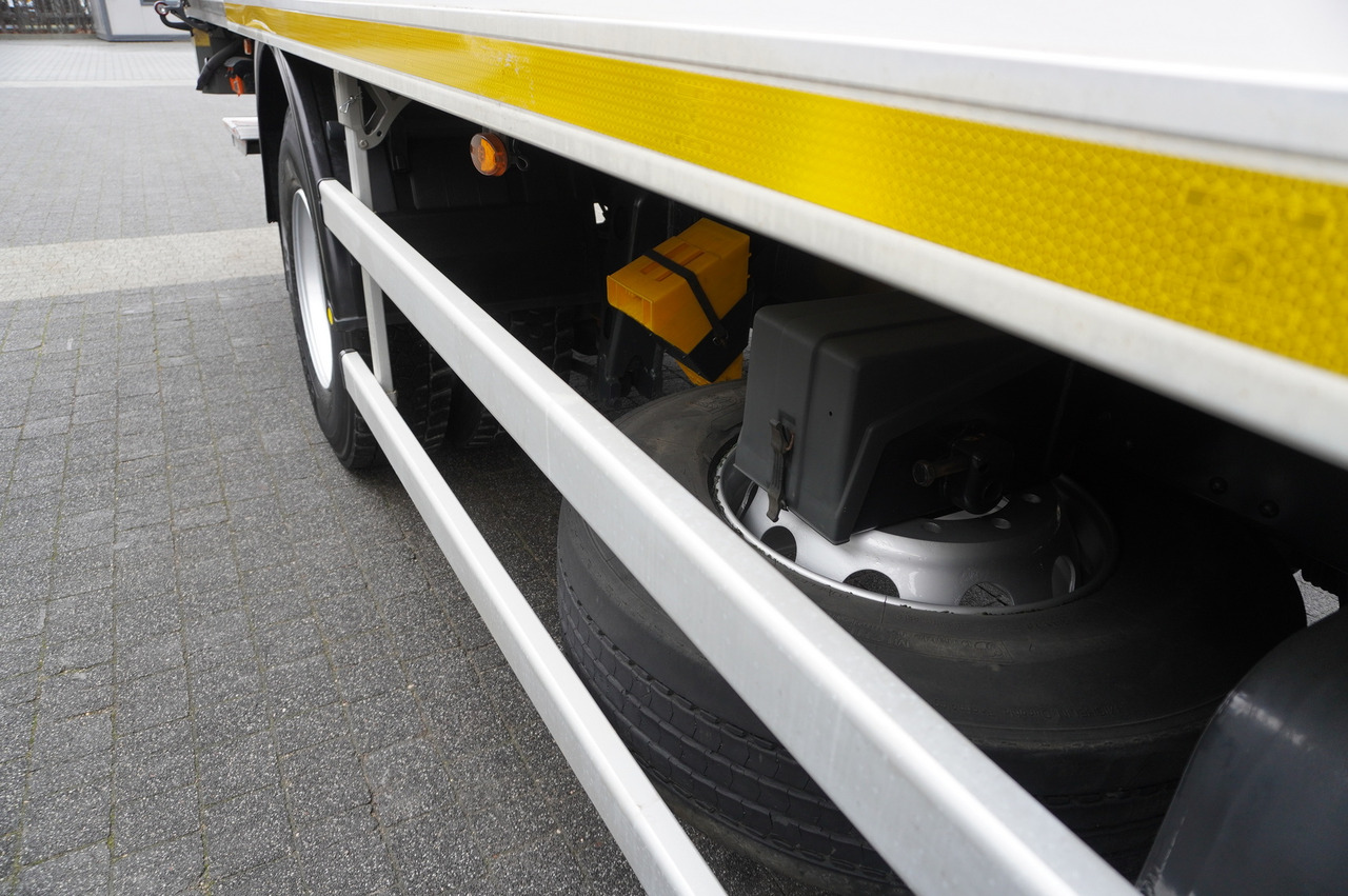 Refrigerator truck IVECO Eurocargo 190-280L E6 / 19t / 19 euro pallets / Bitemperature: picture 21