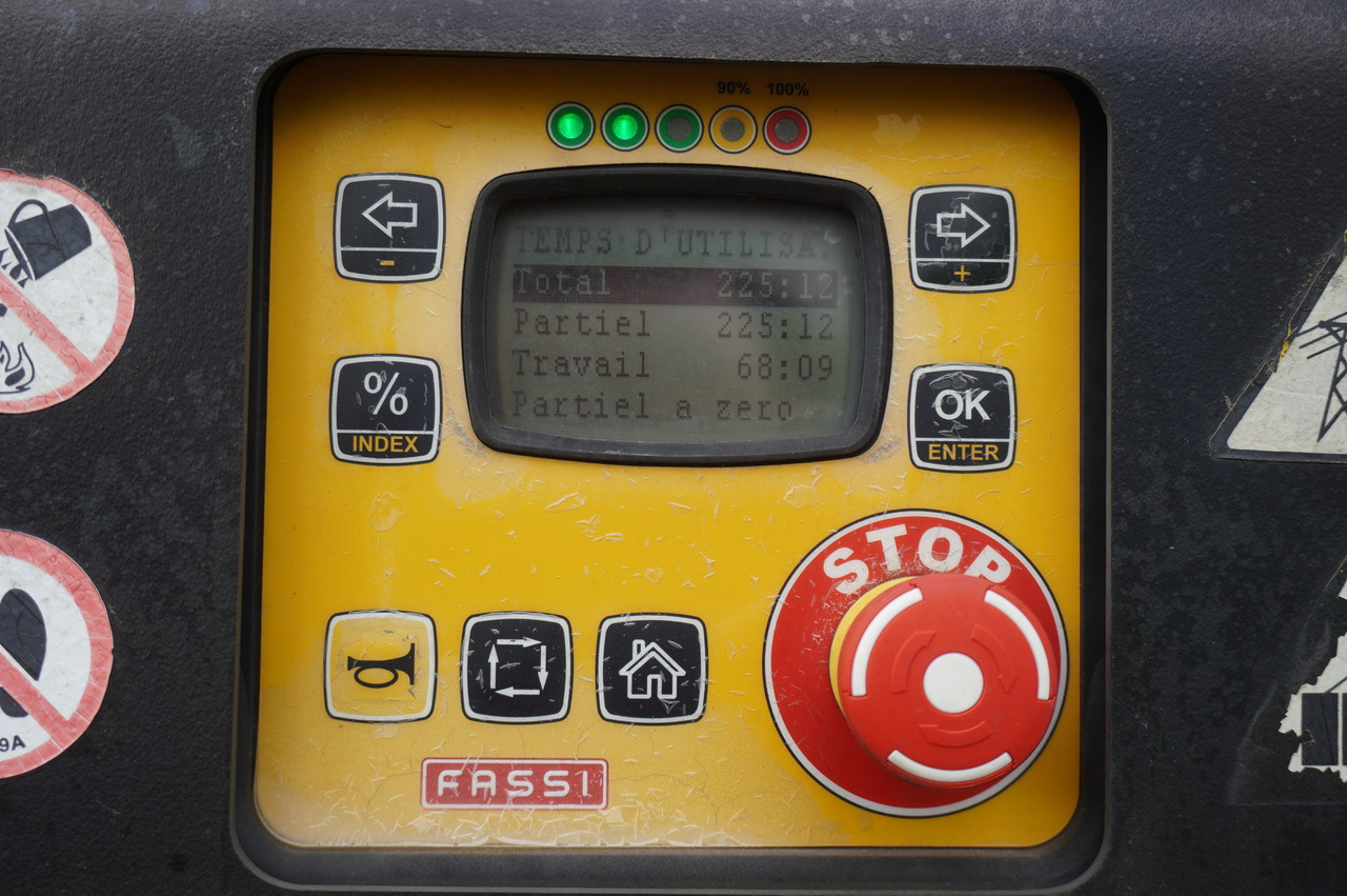 IVECO STRALIS 19.310 E6 / Flatbed 19 EPAL / FASSI F135 / 225 MTH! / 5.7 T - Crane truck, Crane truck: picture 2 IVECO STRALIS 19.310 E6 / Flatbed 19 EPAL / FASSI F135 / 225 MTH! / 5.7 T - Crane truck, Crane truck: picture 2