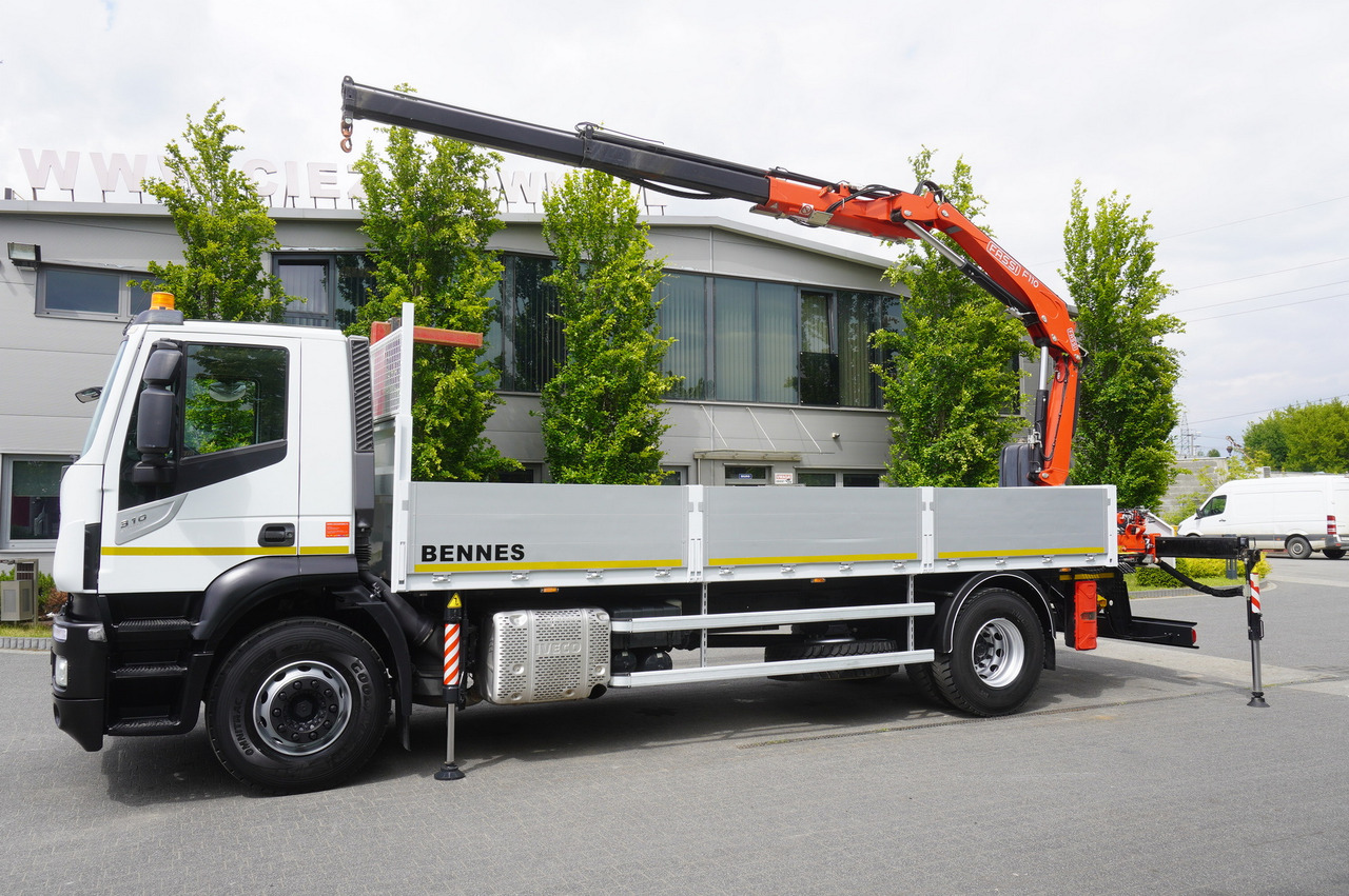 Iveco Stralis 310 / 34 tho km !!! / FASSI 4 Tons 400 MTH! / Flatbed - Crane truck, Crane truck: picture 5 Iveco Stralis 310 / 34 tho km !!! / FASSI 4 Tons 400 MTH! / Flatbed - Crane truck, Crane truck: picture 5