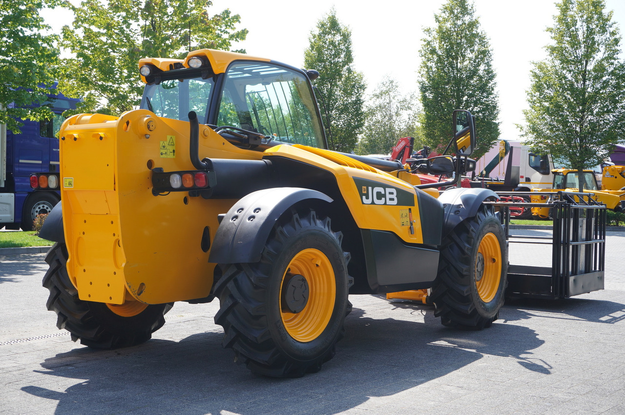 JCB 535-95 / 3.5 T / range 9.5 m / joystick - Telescopic wheel loader: picture 4 JCB 535-95 / 3.5 T / range 9.5 m / joystick - Telescopic wheel loader: picture 4