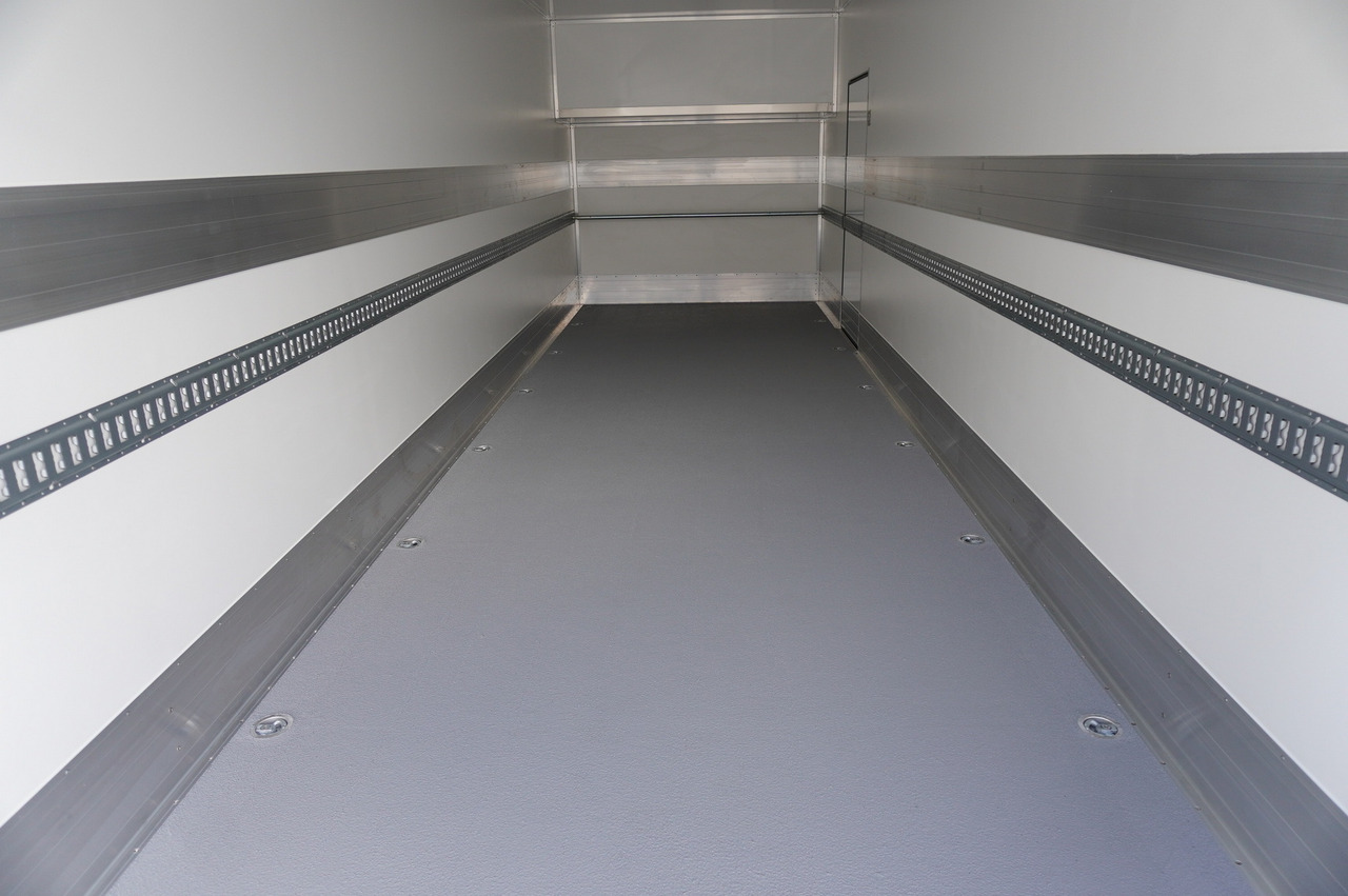 Leasing of MAN New TGX 26.400 / NEW IGLOOCAR refrigerator 20 pallets / 6×2 / 2024 / 2 units MAN New TGX 26.400 / NEW IGLOOCAR refrigerator 20 pallets / 6×2 / 2024 / 2 units: picture 11 Leasing of MAN New TGX 26.400 / NEW IGLOOCAR refrigerator 20 pallets / 6×2 / 2024 / 2 units MAN New TGX 26.400 / NEW IGLOOCAR refrigerator 20 pallets / 6×2 / 2024 / 2 units: picture 11