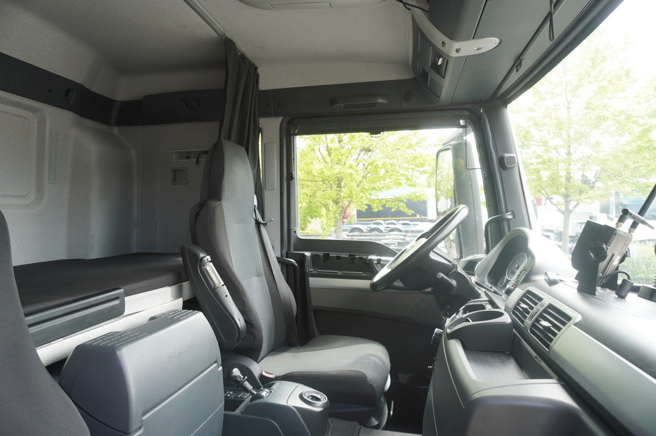 Curtainsider truck MAN TGS 18.440 / 19 EPAL curtainsider / Sleeper cab [ Copy ]: picture 27