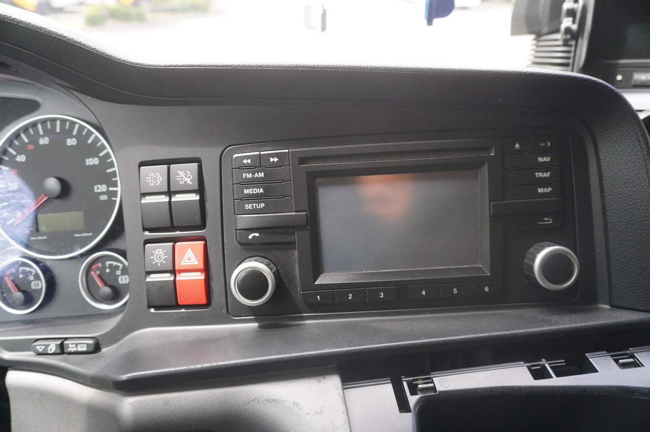 Curtainsider truck MAN TGS 18.440 / 19 EPAL curtainsider / Sleeper cab [ Copy ]: picture 24