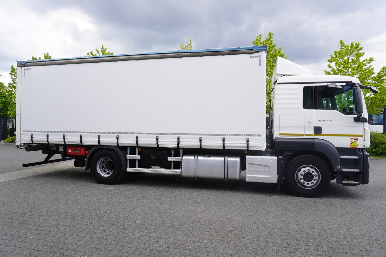 MAN TGS 18.440 / 19 EPAL curtainsider / Sleeper cab - Curtainsider truck: picture 2 MAN TGS 18.440 / 19 EPAL curtainsider / Sleeper cab - Curtainsider truck: picture 2