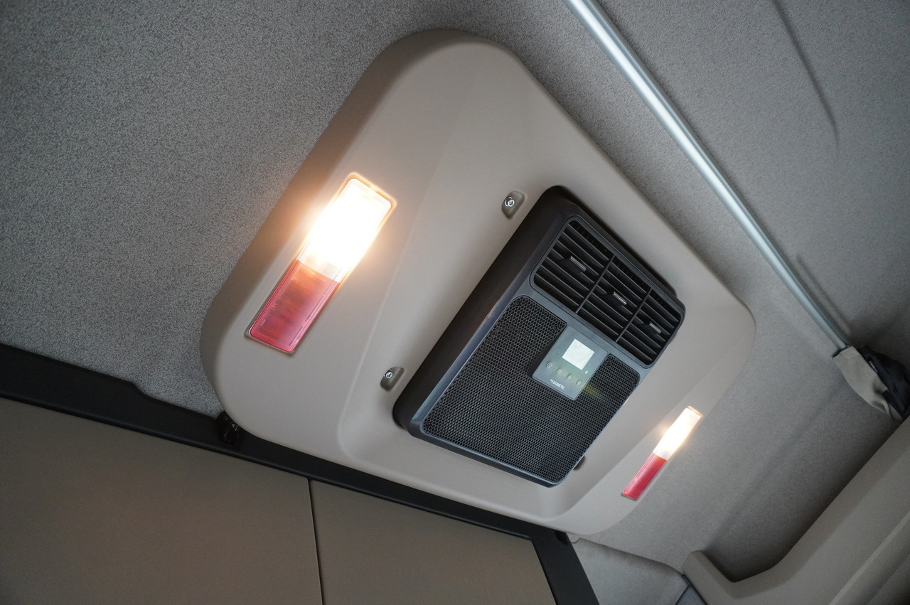 Leasing of MAN TGS 35.420 8×2 / Chassis 6.4 m / 3 steered axles MAN TGS 35.420 8×2 / Chassis 6.4 m / 3 steered axles: picture 22