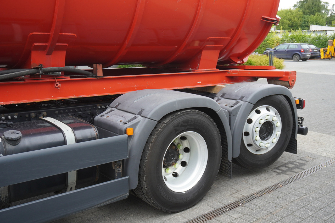 Tank truck MAN TGS 35.420 8×2 / NEW septic barrel 13000 L / 3 steered axles: picture 12