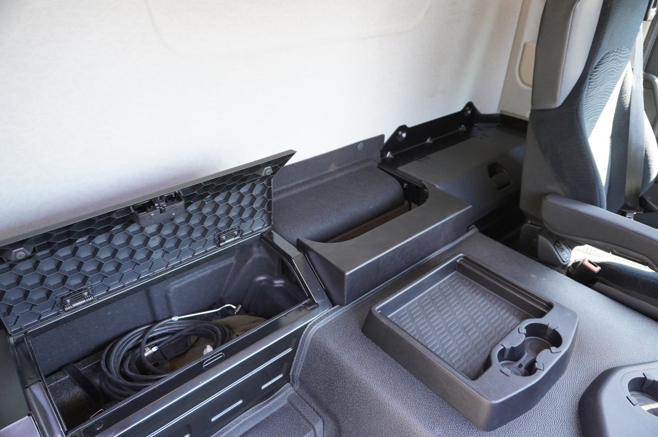 Leasing of MERCEDES-BENZ Actros 18.35 LS / Body NEW septic tank (08/2025) 11000 l / 280000 kilometers! MERCEDES-BENZ Actros 18.35 LS / Body NEW septic tank (08/2025) 11000 l / 280000 kilometers!: picture 21