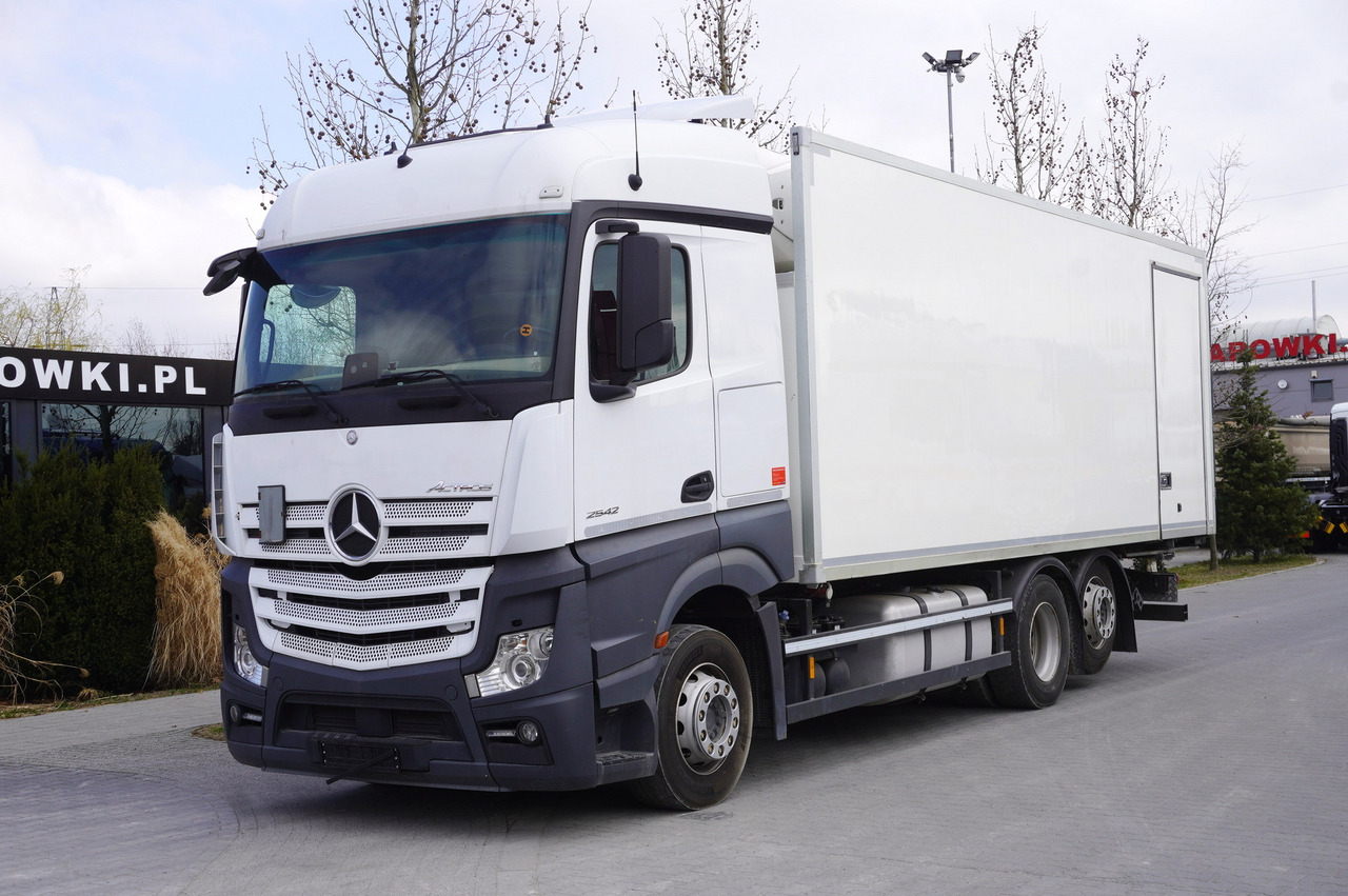 MERCEDES-BENZ Actros 2542 / GIGA cabin / Thermoking 1000R - Refrigerator truck: picture 1 MERCEDES-BENZ Actros 2542 / GIGA cabin / Thermoking 1000R - Refrigerator truck: picture 1