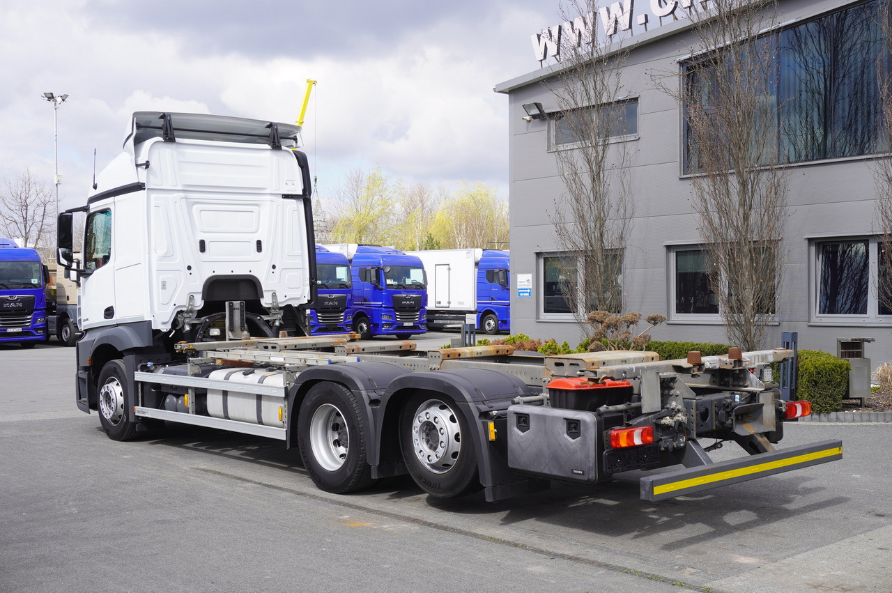 MERCEDES-BENZ Actros 2545 6×2 MP5 / FULL ADR / several units - Container transporter/ Swap body truck: picture 3 MERCEDES-BENZ Actros 2545 6×2 MP5 / FULL ADR / several units - Container transporter/ Swap body truck: picture 3