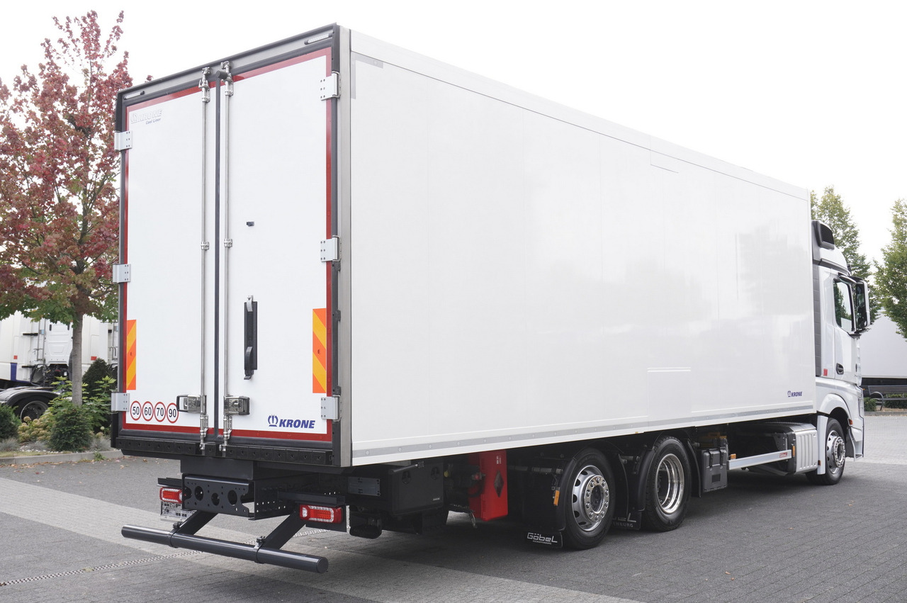 MERCEDES-BENZ Actros 2545 MP5 6×2 E6 / KRONE REFRIGERATOR 40 pallets Bitemperature Doppelstock / high 2.7m - Refrigerator truck: picture 4 MERCEDES-BENZ Actros 2545 MP5 6×2 E6 / KRONE REFRIGERATOR 40 pallets Bitemperature Doppelstock / high 2.7m - Refrigerator truck: picture 4