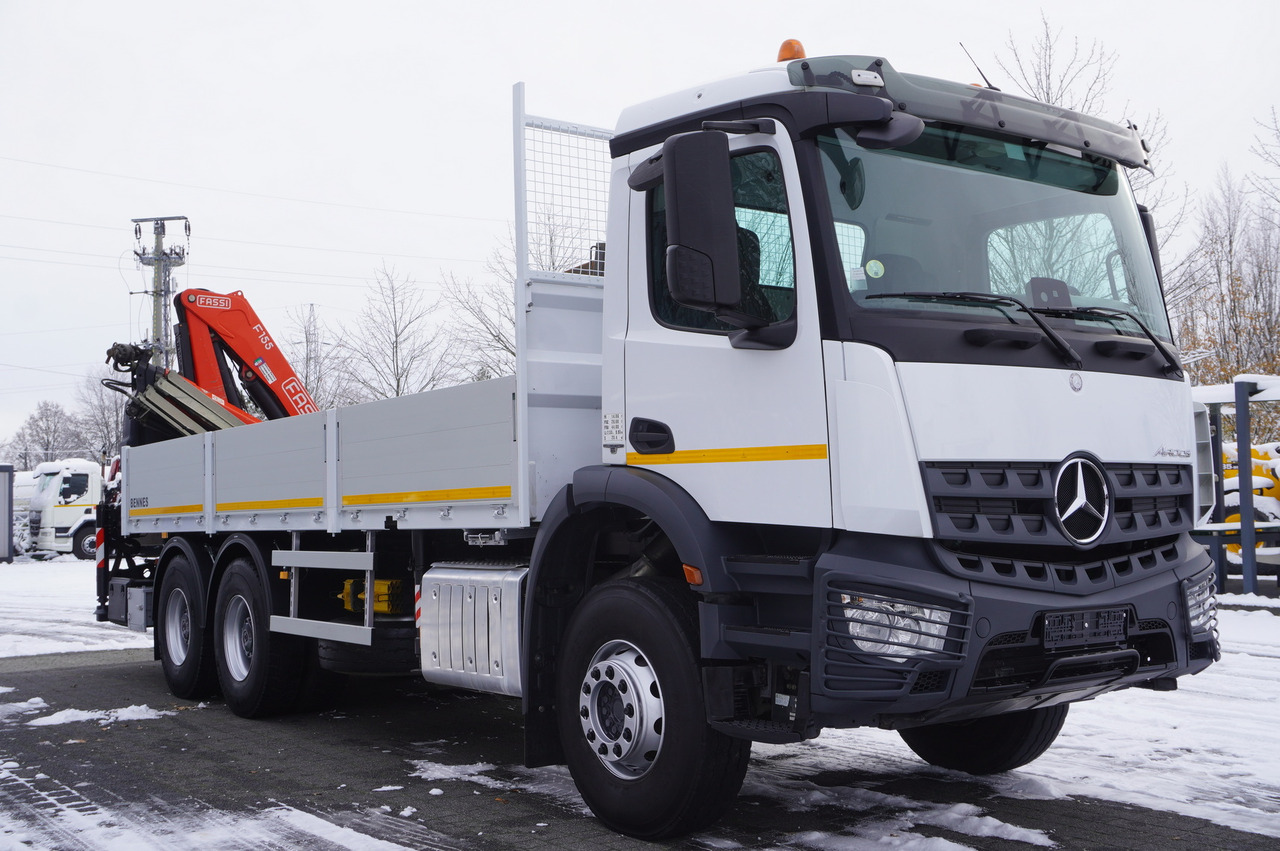 Leasing of MERCEDES-BENZ Arocs 2633 flatbed truck / Crane FASSI F155A.0.23 / REMOTE CONTROL / 230,000 km MERCEDES-BENZ Arocs 2633 flatbed truck / Crane FASSI F155A.0.23 / REMOTE CONTROL / 230,000 km: picture 8