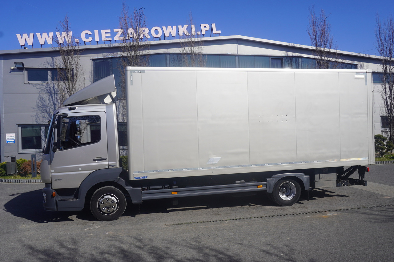 MERCEDES-BENZ Atego 818 / Box superstructure / DAUTEL tailgate 1.5 T - Box truck: picture 2 MERCEDES-BENZ Atego 818 / Box superstructure / DAUTEL tailgate 1.5 T - Box truck: picture 2