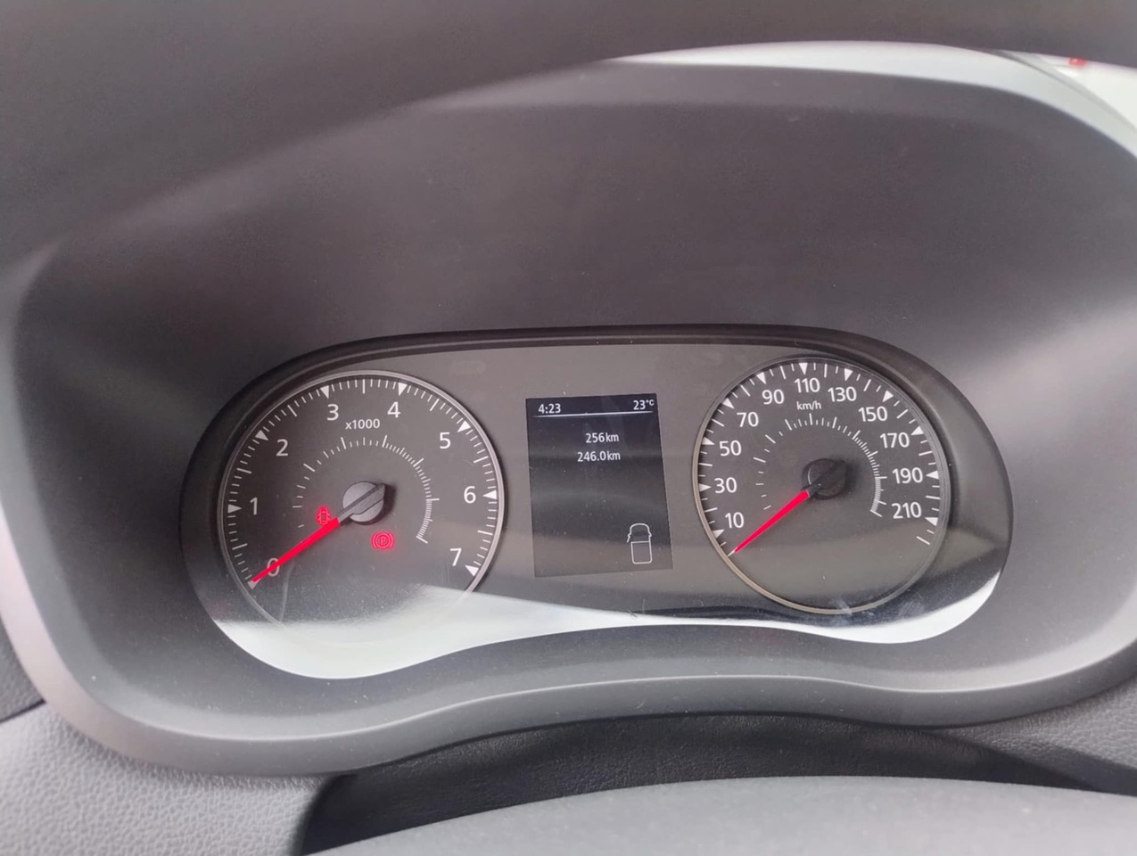 RENAULT Master / BRAND NEW Box van - Box van: picture 5 RENAULT Master / BRAND NEW Box van - Box van: picture 5