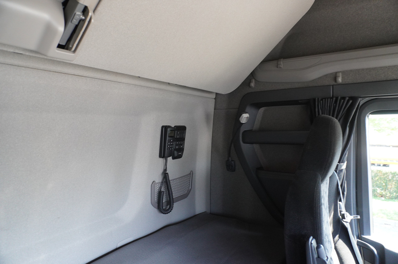 Refrigerator truck for transportation of meat SCANIA R500 Hook-Up Refrigerated Truck KIESLING 20 EPAL / Carrier Supra 1250 Silent: picture 24