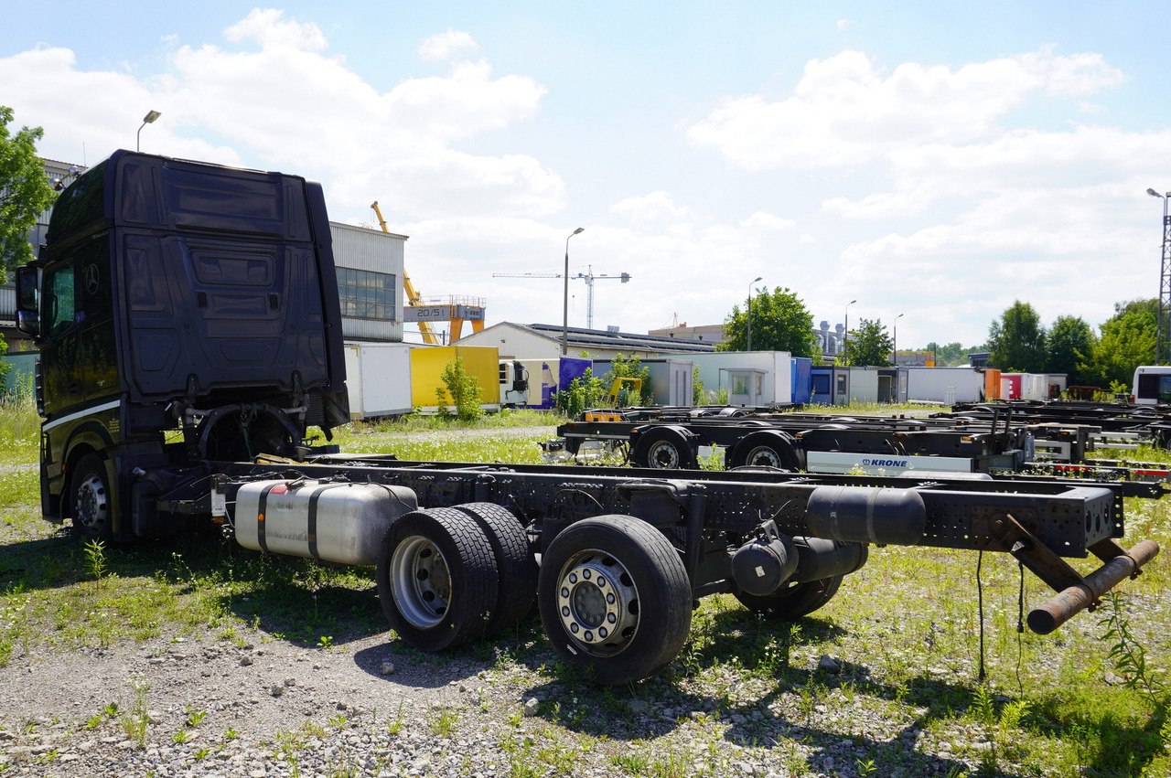 MERCEDES-BENZ Actros 2545 GIGA / without engine - Spare parts: picture 3 MERCEDES-BENZ Actros 2545 GIGA / without engine - Spare parts: picture 3