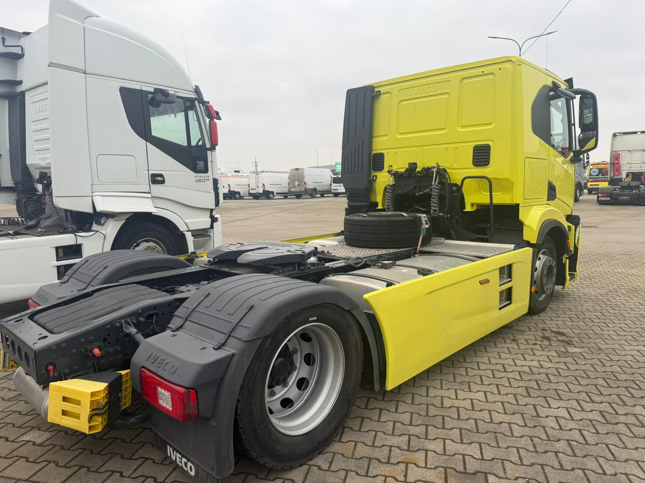 IVECO S-WAY 480 AT440 tractor unit / 2022 / 130 tho. km / Retarder - Tractor unit: picture 3 IVECO S-WAY 480 AT440 tractor unit / 2022 / 130 tho. km / Retarder - Tractor unit: picture 3