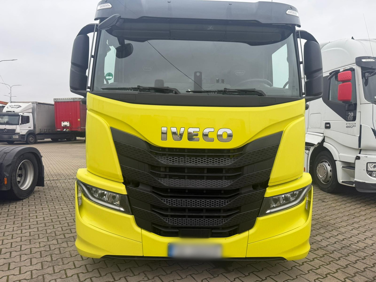 IVECO S-WAY 480 AT440 tractor unit / 2022 / 130 tho. km / Retarder - Tractor unit: picture 5 IVECO S-WAY 480 AT440 tractor unit / 2022 / 130 tho. km / Retarder - Tractor unit: picture 5