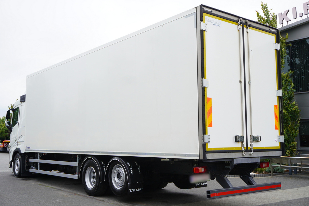 VOLVO FH 460 / Krone refrigerator 23 EPAL! / Carrier Supra 1250 MT Silent / Multitemperature / Steered axle - Refrigerator truck: picture 3 VOLVO FH 460 / Krone refrigerator 23 EPAL! / Carrier Supra 1250 MT Silent / Multitemperature / Steered axle - Refrigerator truck: picture 3