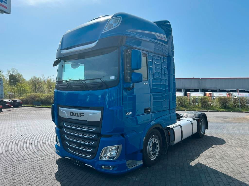 DAF XF 480 FT SSC LD MX-Engine Brake Standklima - Tractor unit: picture 2 DAF XF 480 FT SSC LD MX-Engine Brake Standklima - Tractor unit: picture 2