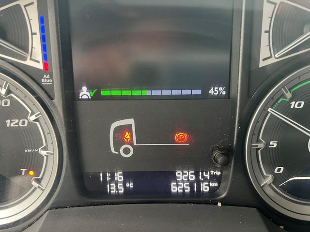 DAF XF 530 FTG SSC Intarder Lift-Lenkachse 70t zZGG - Tractor unit: picture 4 DAF XF 530 FTG SSC Intarder Lift-Lenkachse 70t zZGG - Tractor unit: picture 4