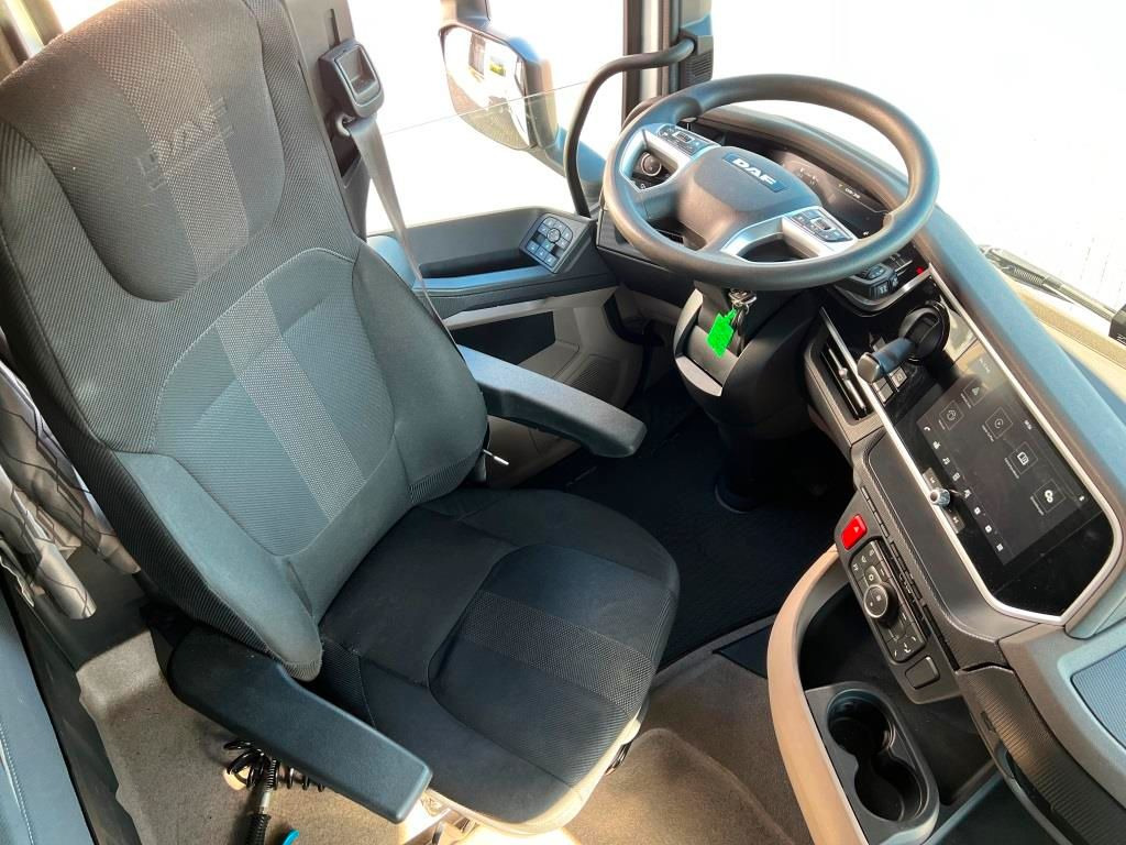 DAF XG 480 FT TraXon ZF-Intarder 2x Tank 1.195 Liter - Tractor unit: picture 5 DAF XG 480 FT TraXon ZF-Intarder 2x Tank 1.195 Liter - Tractor unit: picture 5