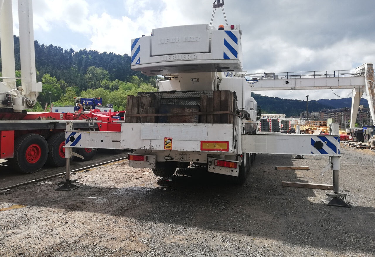 Mobile crane Liebherr LTM 1070 4.2: picture 7